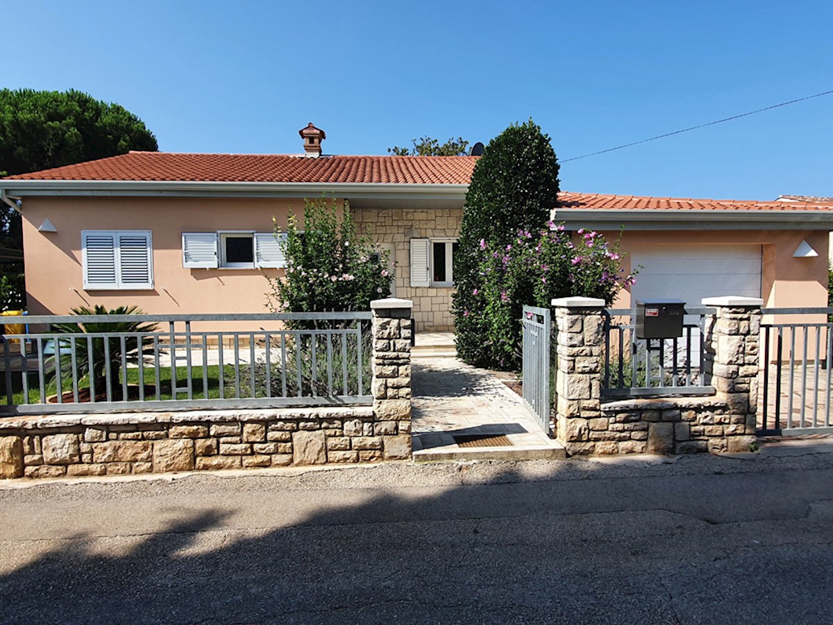 KN-005, NOVIGRAD – CITTANOVA, Top lokacija, Hiša blizu morja
