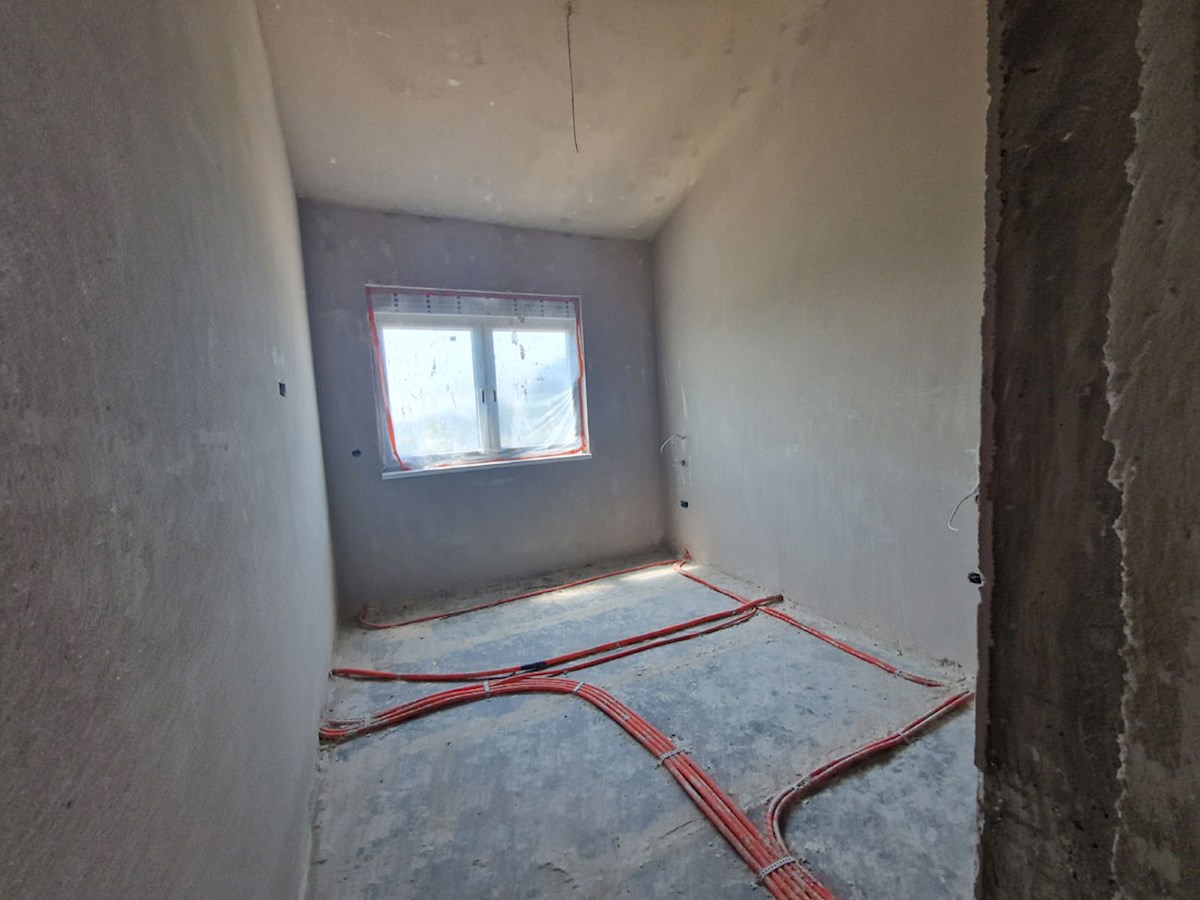 Prodaja, Kaštelir, Pritlična hiša na mirni lokaciji, v gradnji (KOP-770-A)