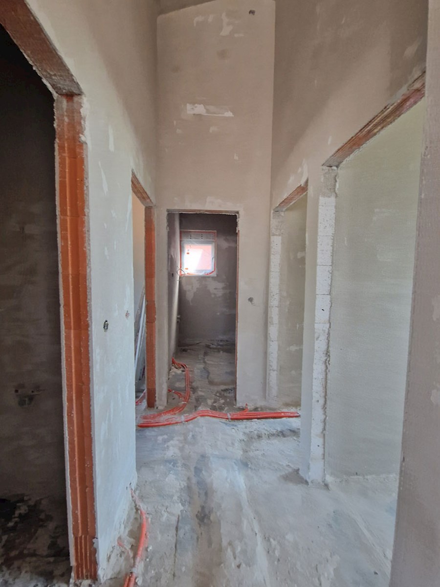 Prodaja, Kaštelir, Pritlična hiša na mirni lokaciji, v gradnji (KOP-770-A)