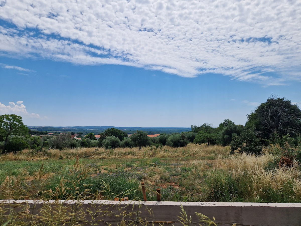 Prodaja, Kaštelir, Pritlična hiša na mirni lokaciji, v gradnji (KOP-770-A)