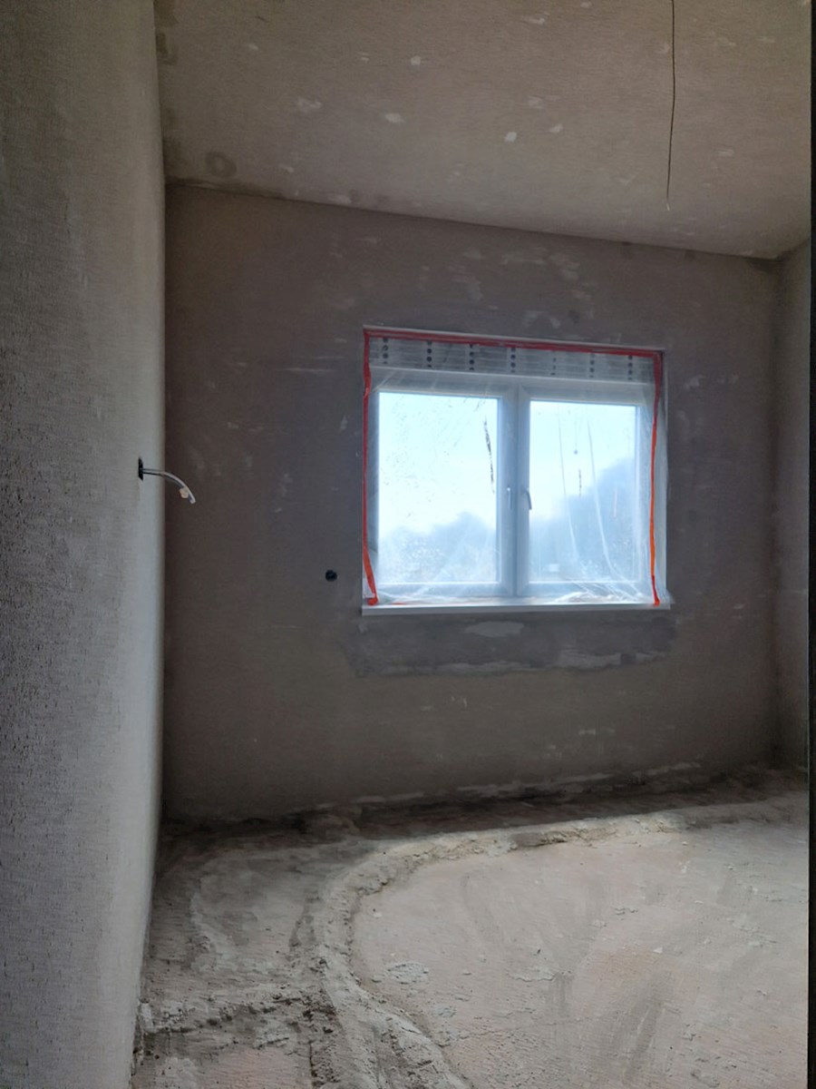 KOP-770-A, Kaštelir – Pritlična hiša na mirni lokaciji, v gradnji