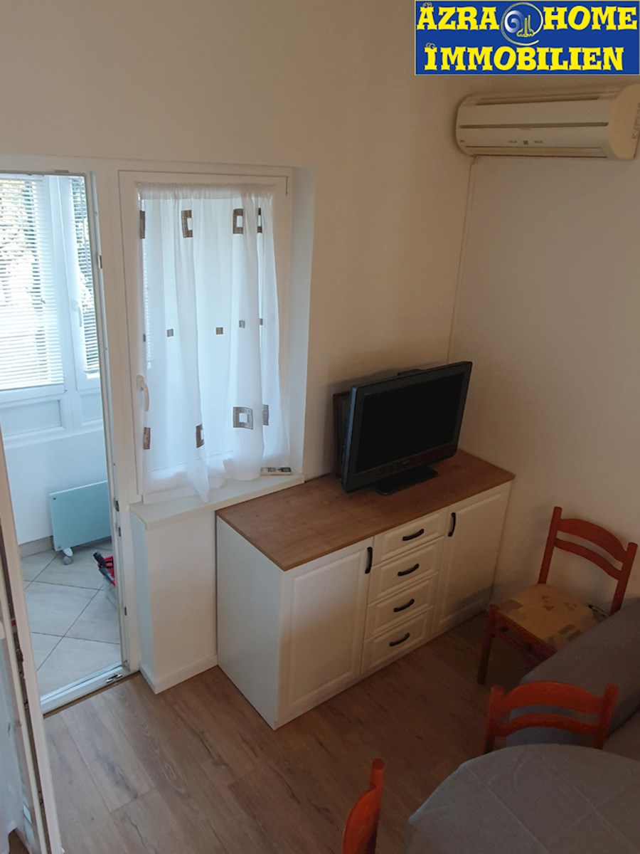 Červar Porat – Prodaja stanovanja, 3. nadstropje, 500 m od morja, 38 m² (SO-369)