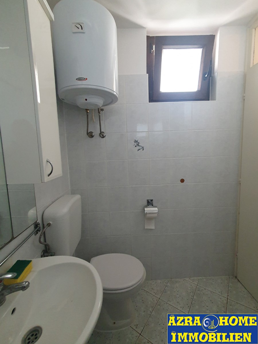 Červar Porat – Prodaja stanovanja, 3. nadstropje, 500 m od morja, 38 m² (SO-369)