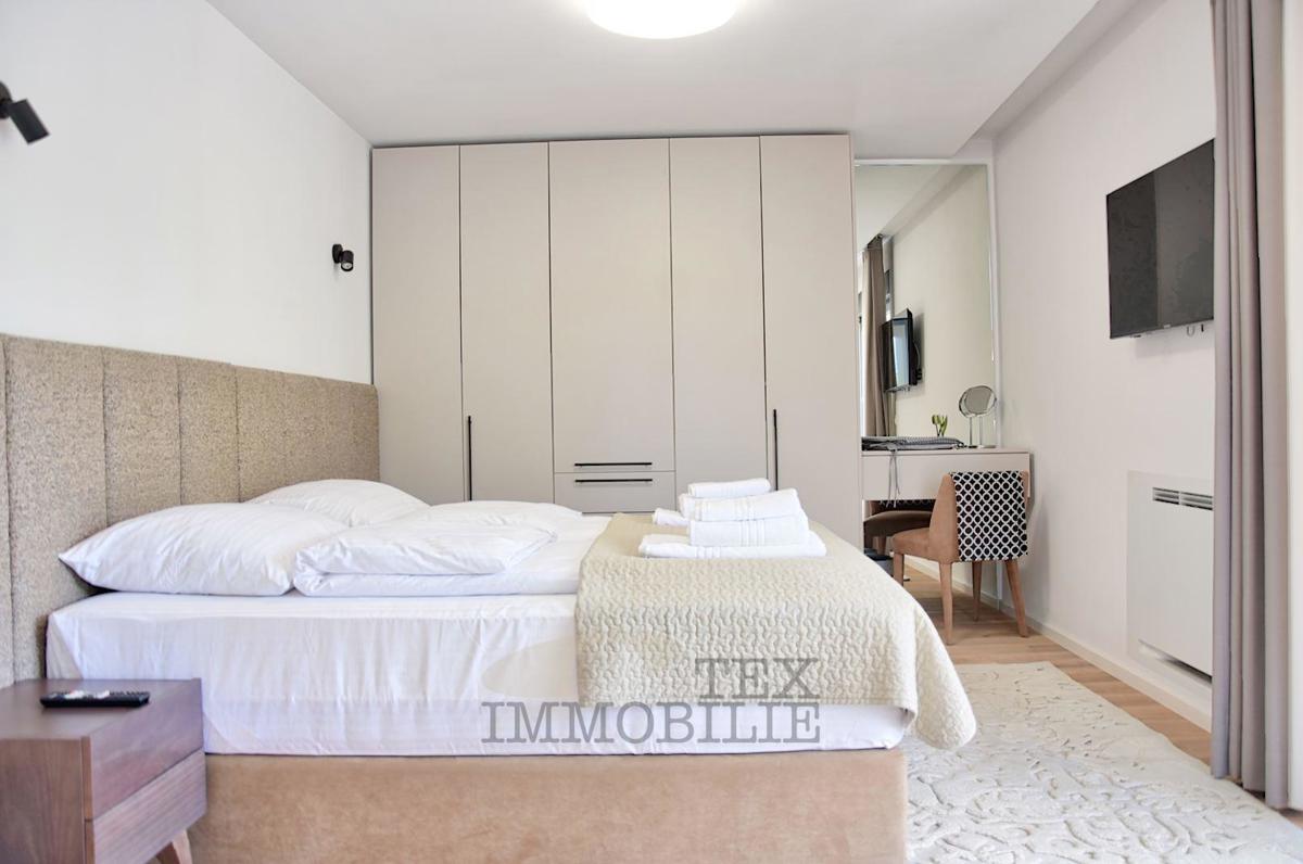 Lepa moderna vila z bazenom v Poreču 