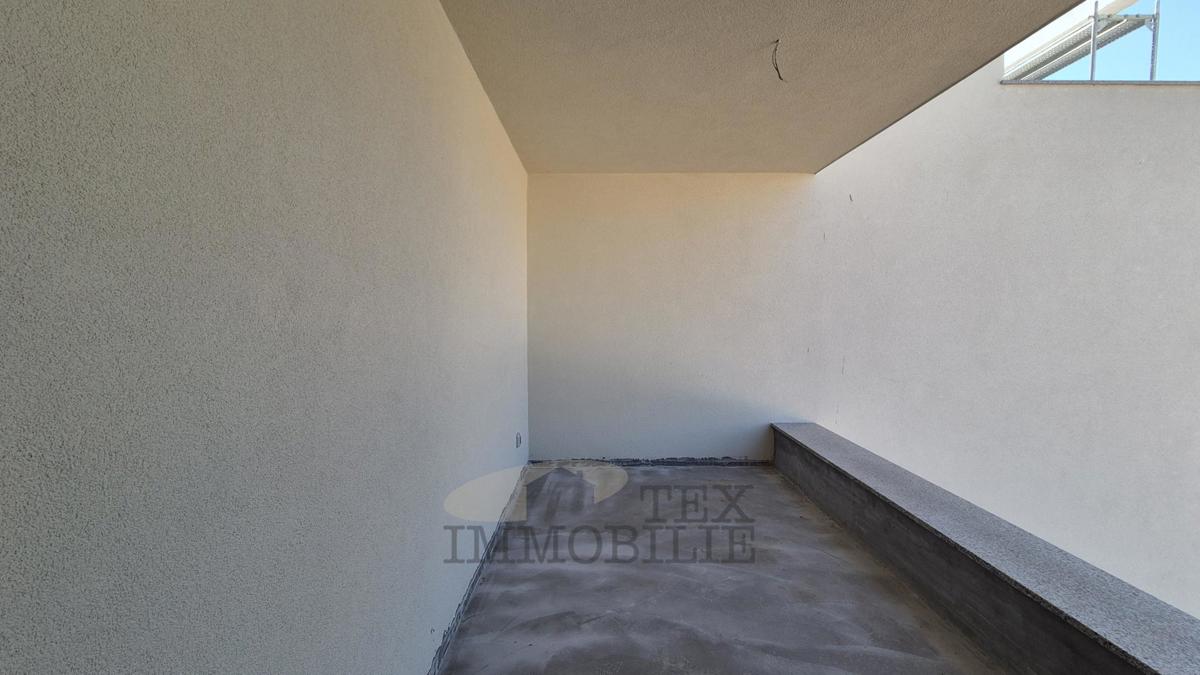 Poreč, odlično novo stanovanje 1 km od morja - D