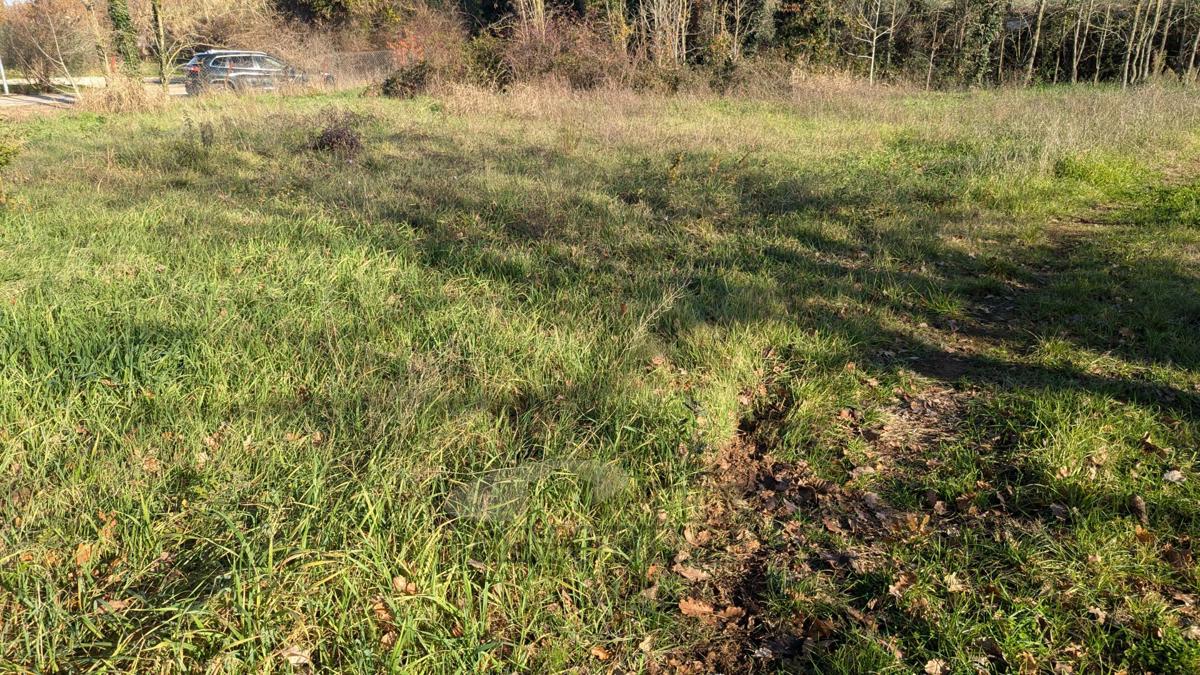 Stavbno zemljišče Funtana, 1.065m2