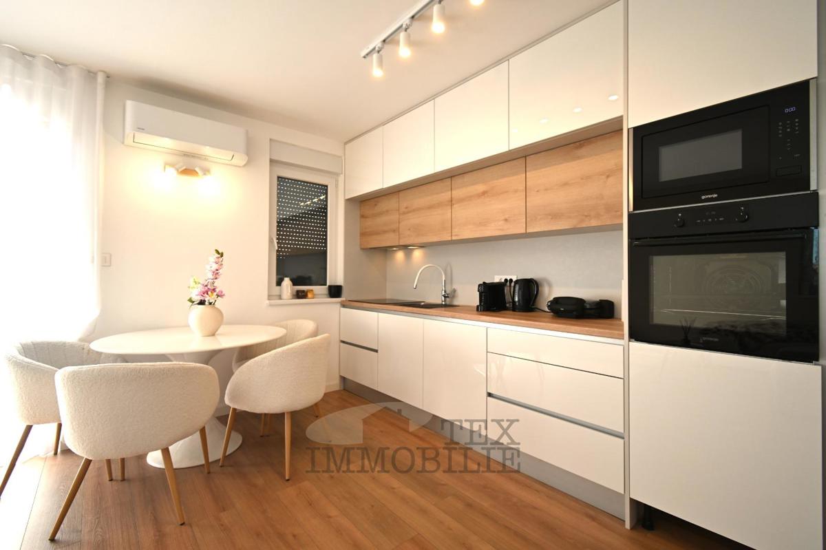Okolica Poreča, dva enosobna apartmaja s pogledom na morje