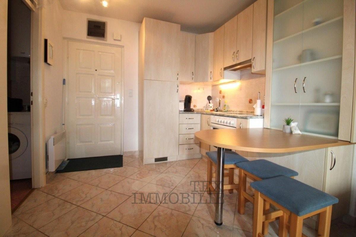 Stanovanje s tremi spalnicami – Červar Porat