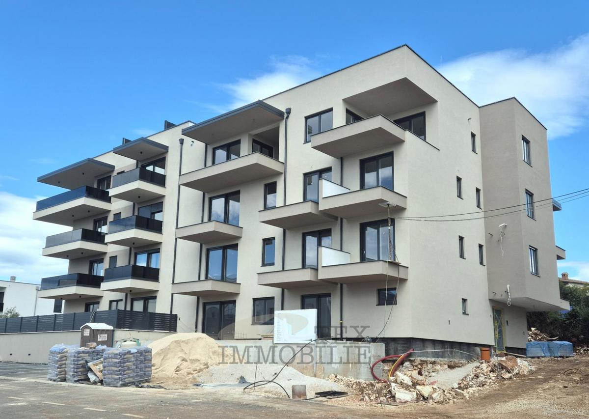 Luksuzni apartmaji na odlični lokaciji v bližini morja