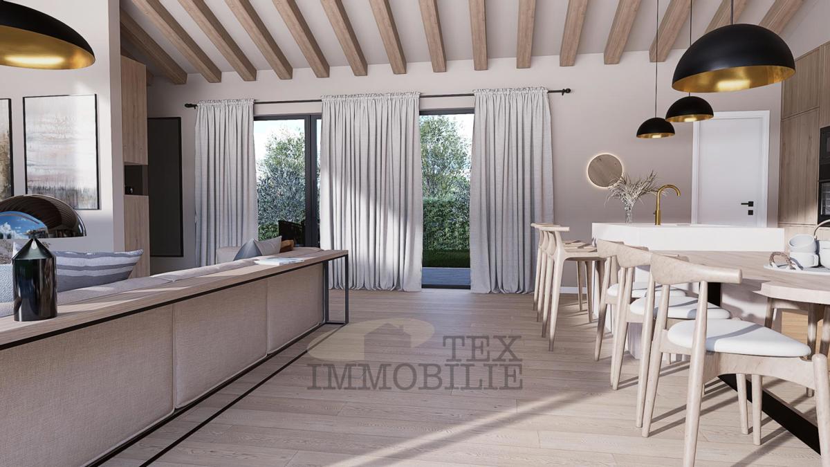 Hiša z bazenom v bližini Poreča, 150 m2