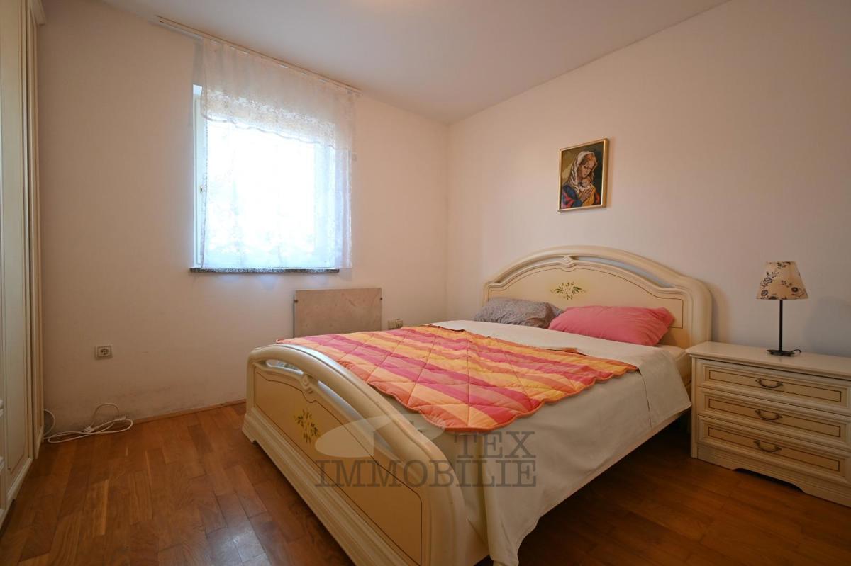 Poreč, stanovanje le 400m od morja