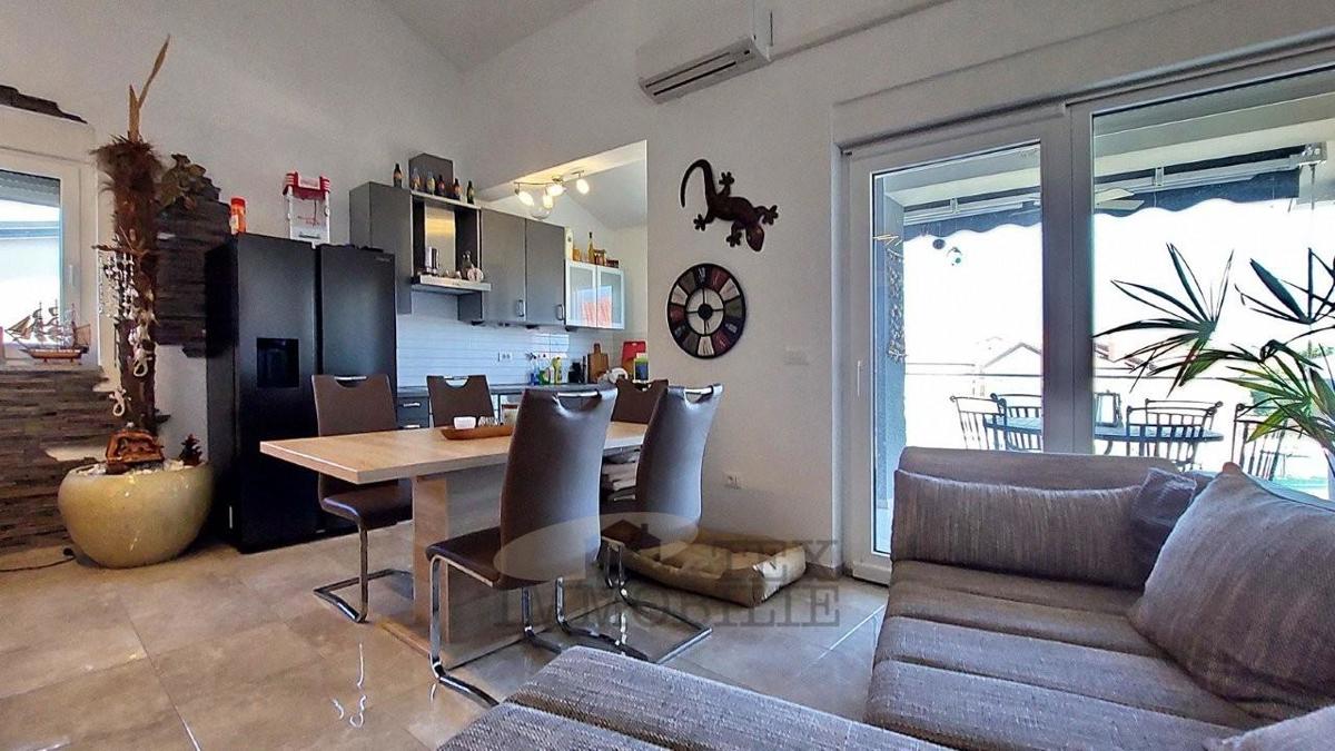 Apartma blizu morja z dvema spalnicama