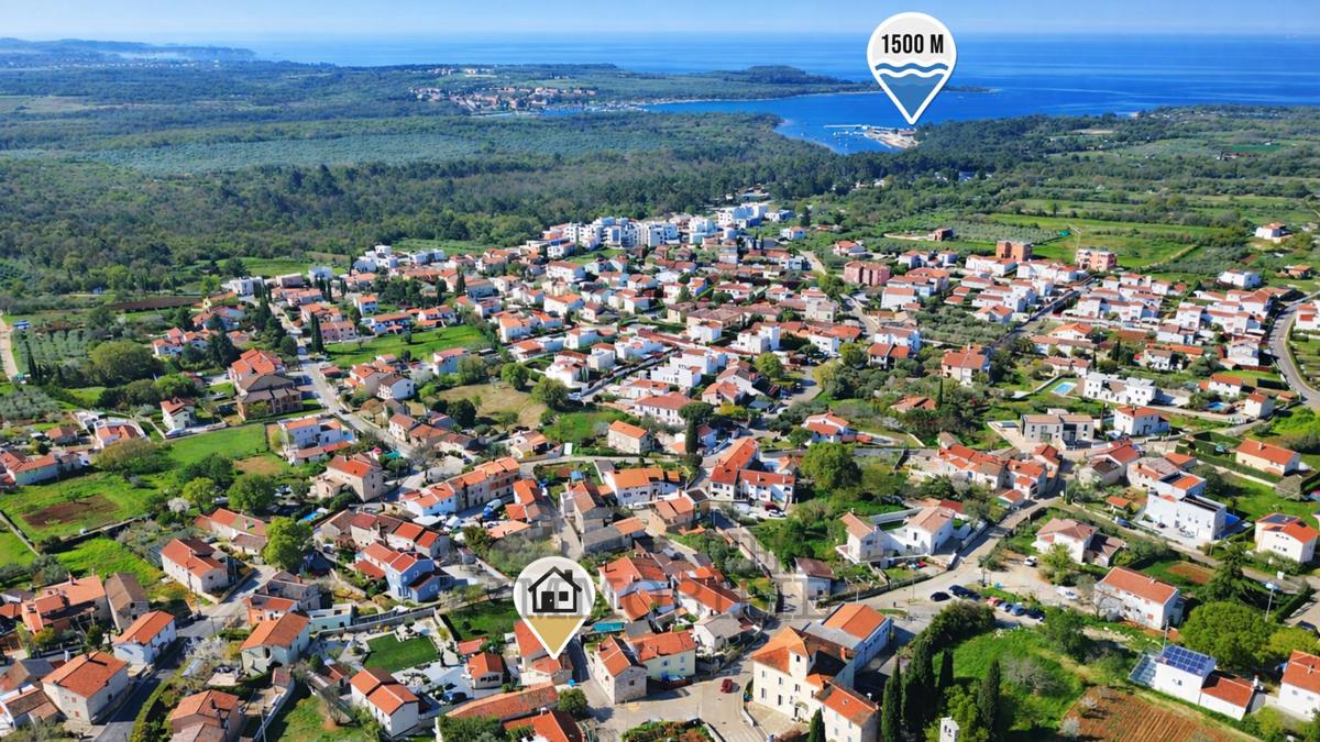 Majhna hiša v bližini Poreča, 1600m od morja