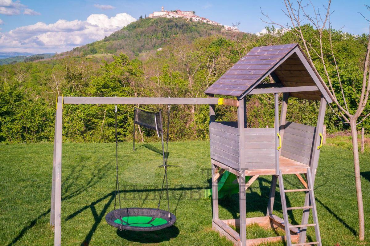 Hiša Motovun, 254m2
