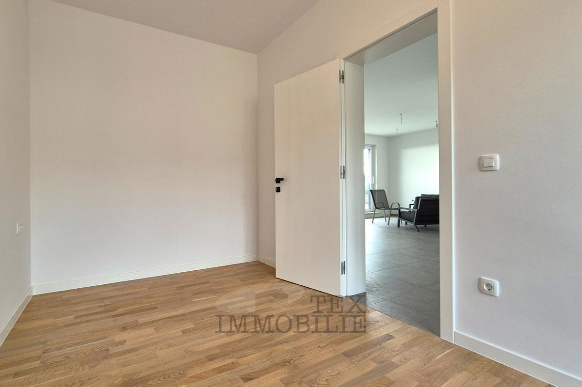 Novogradnja, dvoetažno stanovanje s pogledom na morje -124,82 m2