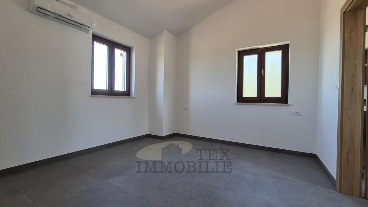Moderna vila z bazenom v bližini Poreča 