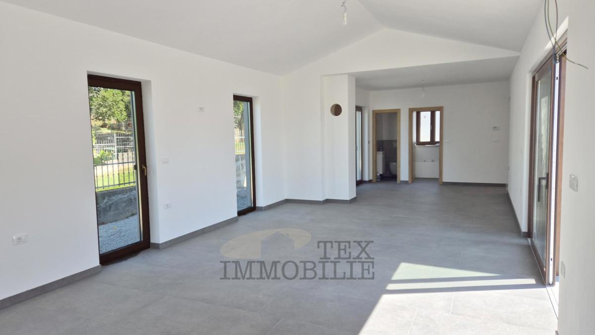 Moderna vila z bazenom v bližini Poreča 