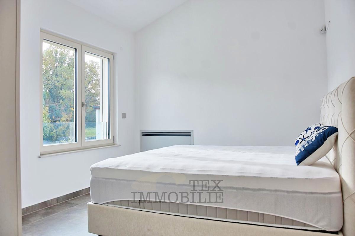 Moderna hiša blizu morja in okolice Poreča 