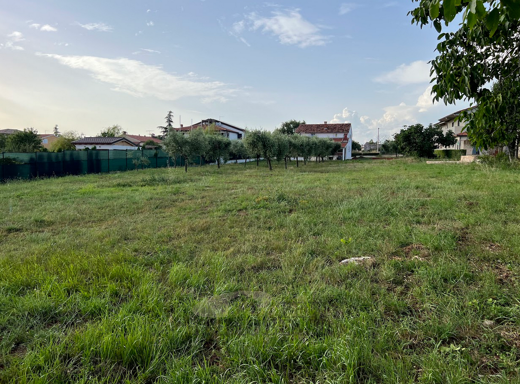 Poreč, hiša in gradbena parcela
