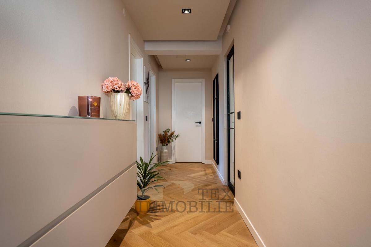 Poreč, hiša in gradbena parcela