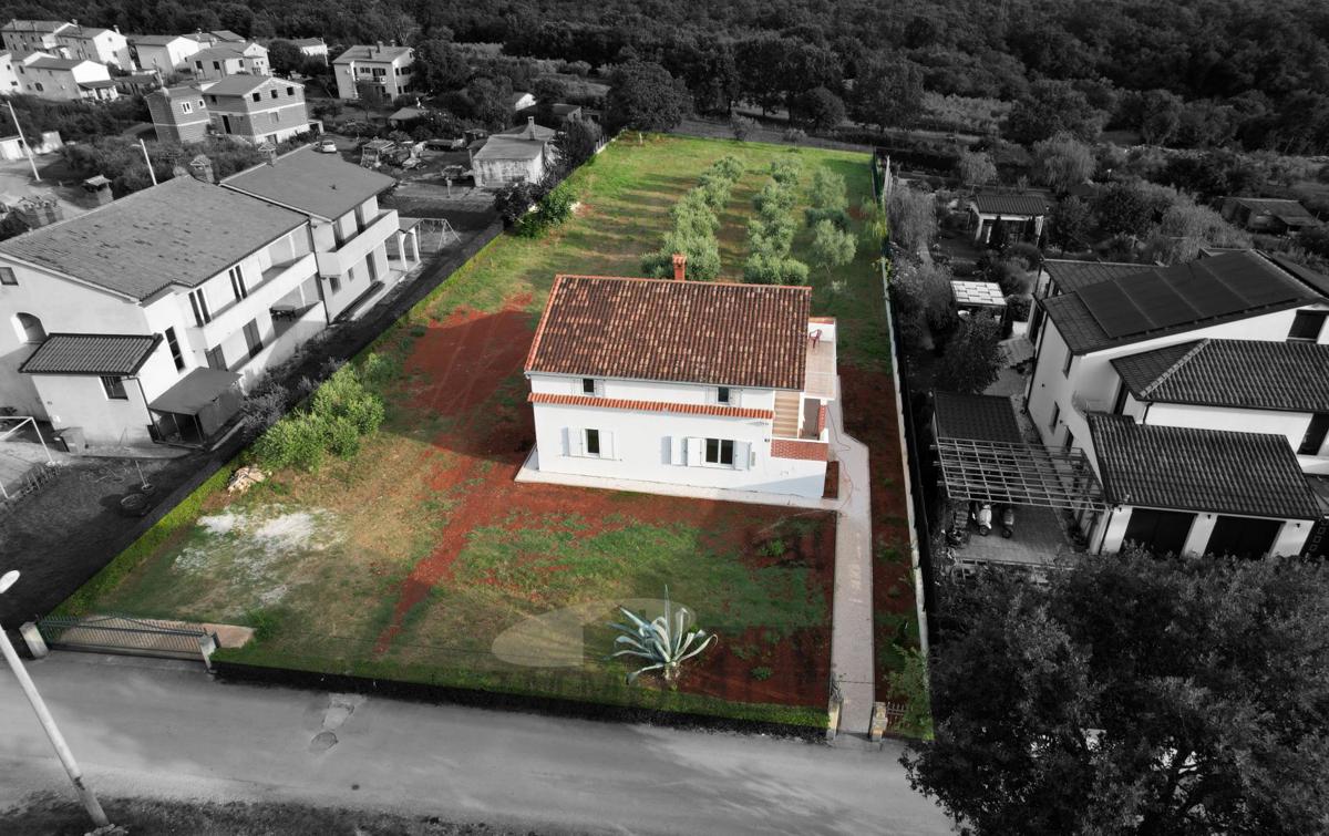 Poreč, hiša in gradbena parcela