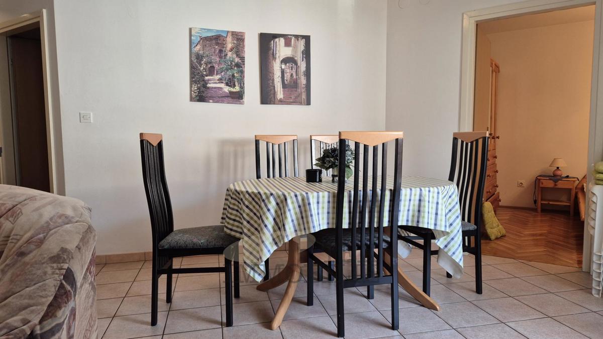 Poreč, stanovanje le 250 metrov od morja!