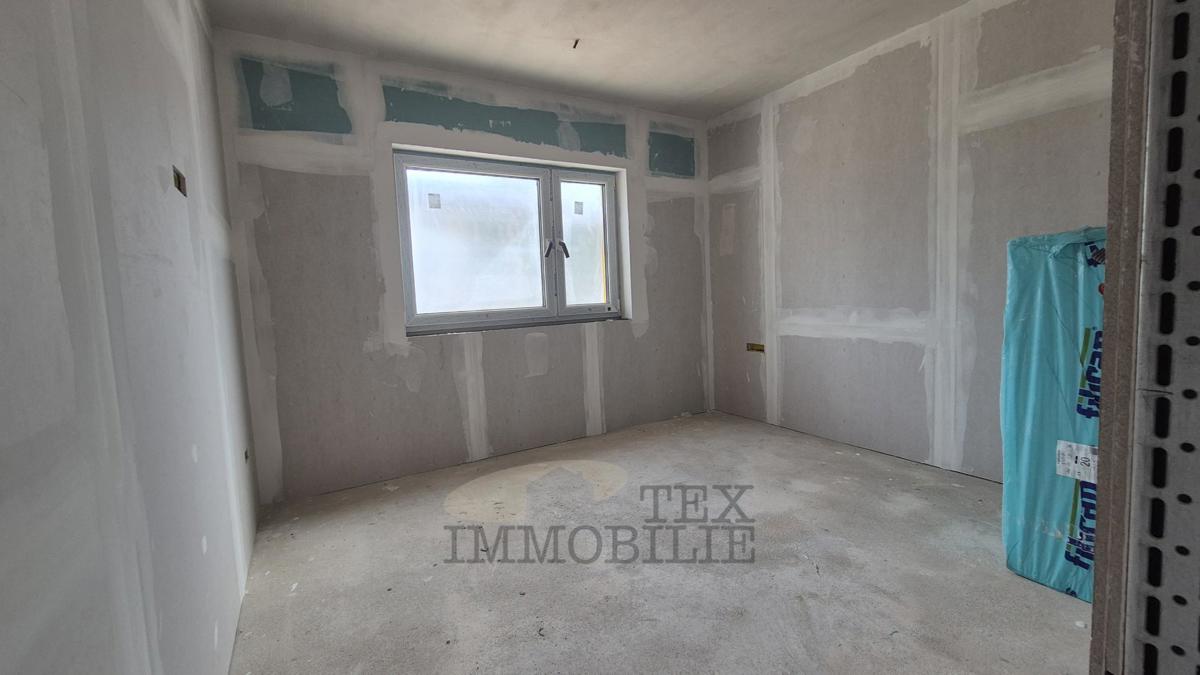 Poreč, pritlično stanovanje z vrtom, 60.35 m2