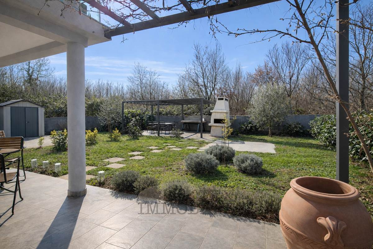 Čudovita hiša v bližini mesta Poreč, 136 m²