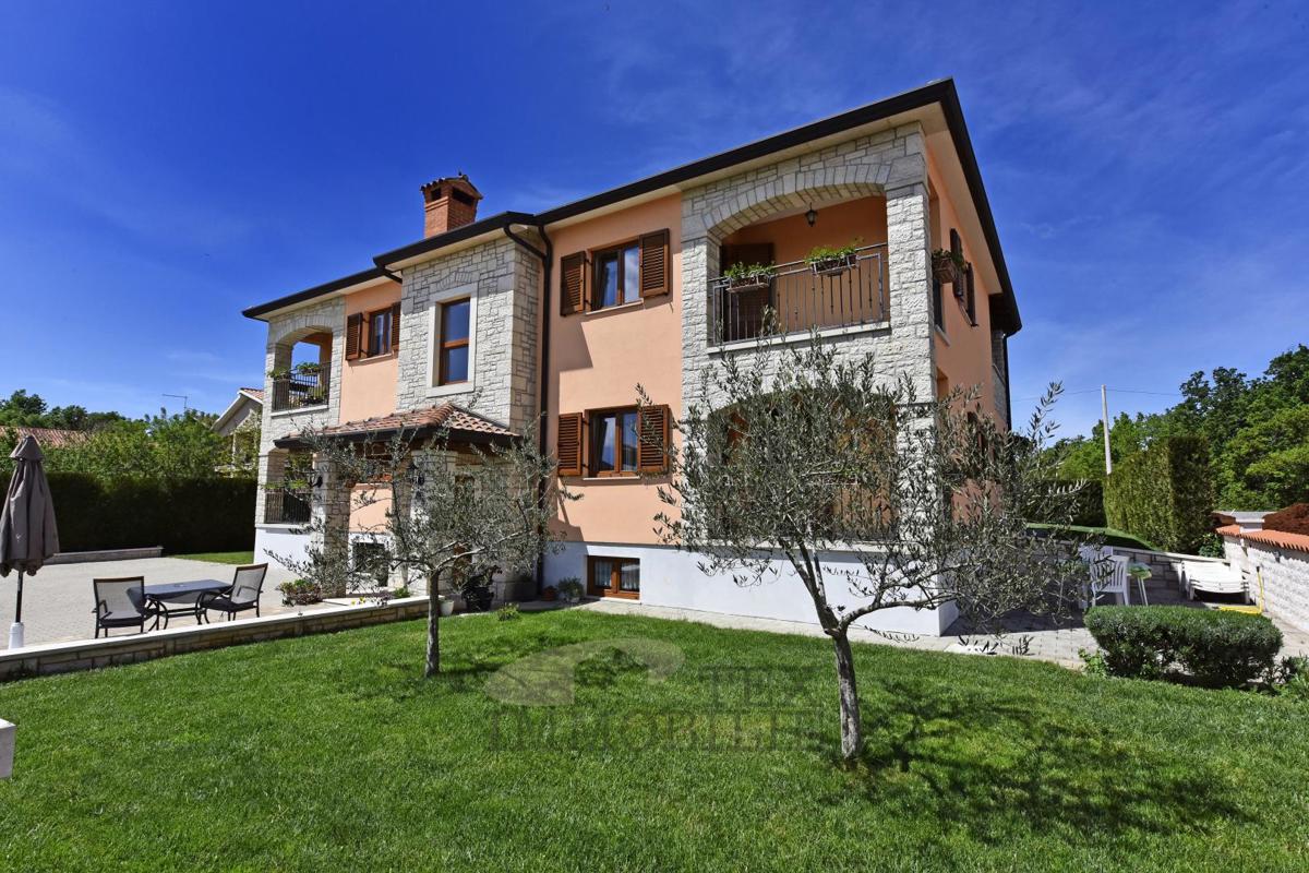 Hiša Poreč, 480m2