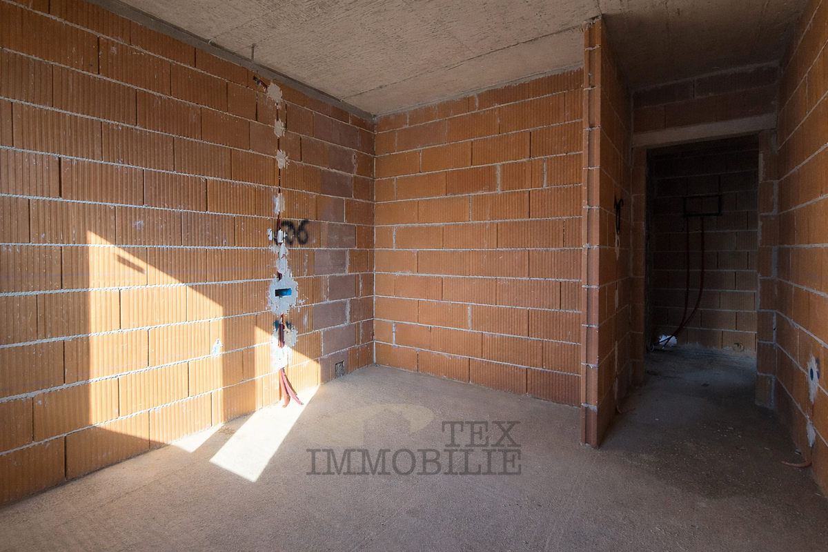 Stanovanje s pogledom na morje v okolici Poreča – 78,23 m²