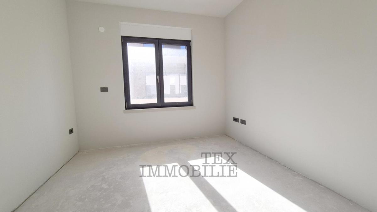 Novi apartmaji blizu morja in centra Poreča 