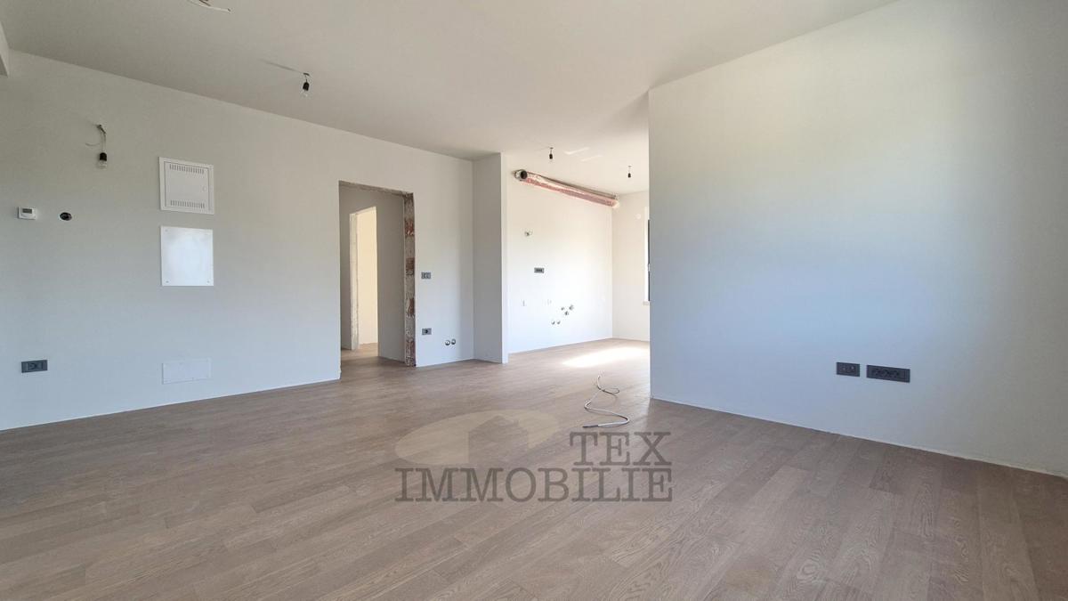 Novi apartmaji blizu morja in centra Poreča 