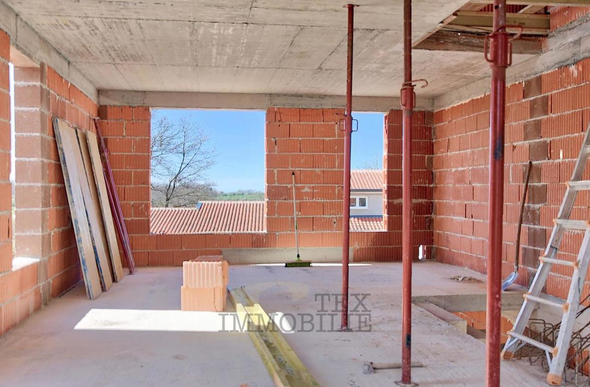 Luksuzna vila z bazenom 7.7 km od Poreča , 152 m2