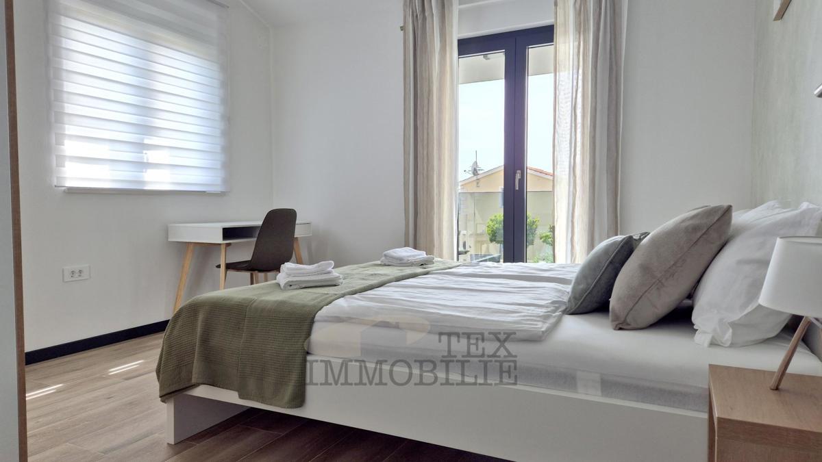 Poreč, Vila z bazenom 5 km od morja