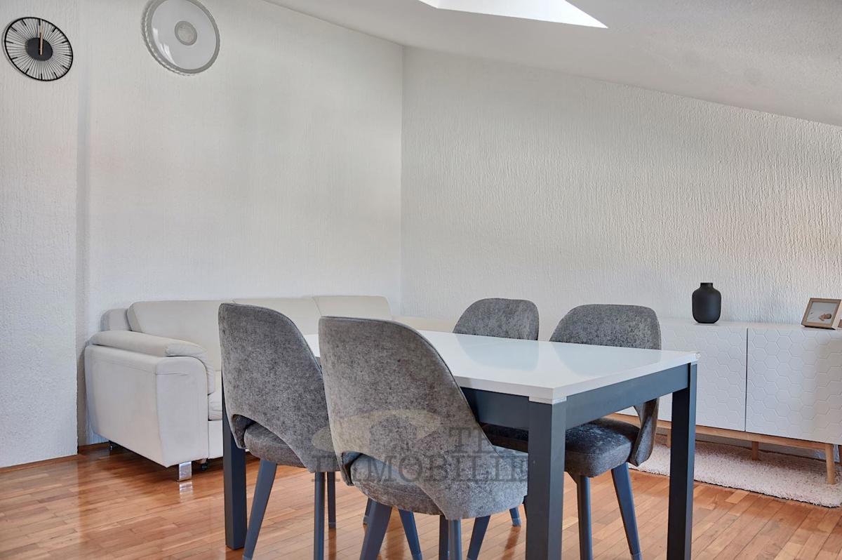 Apartma v Vrsarju s čudovitim pogledom na morje, 76.73 m2