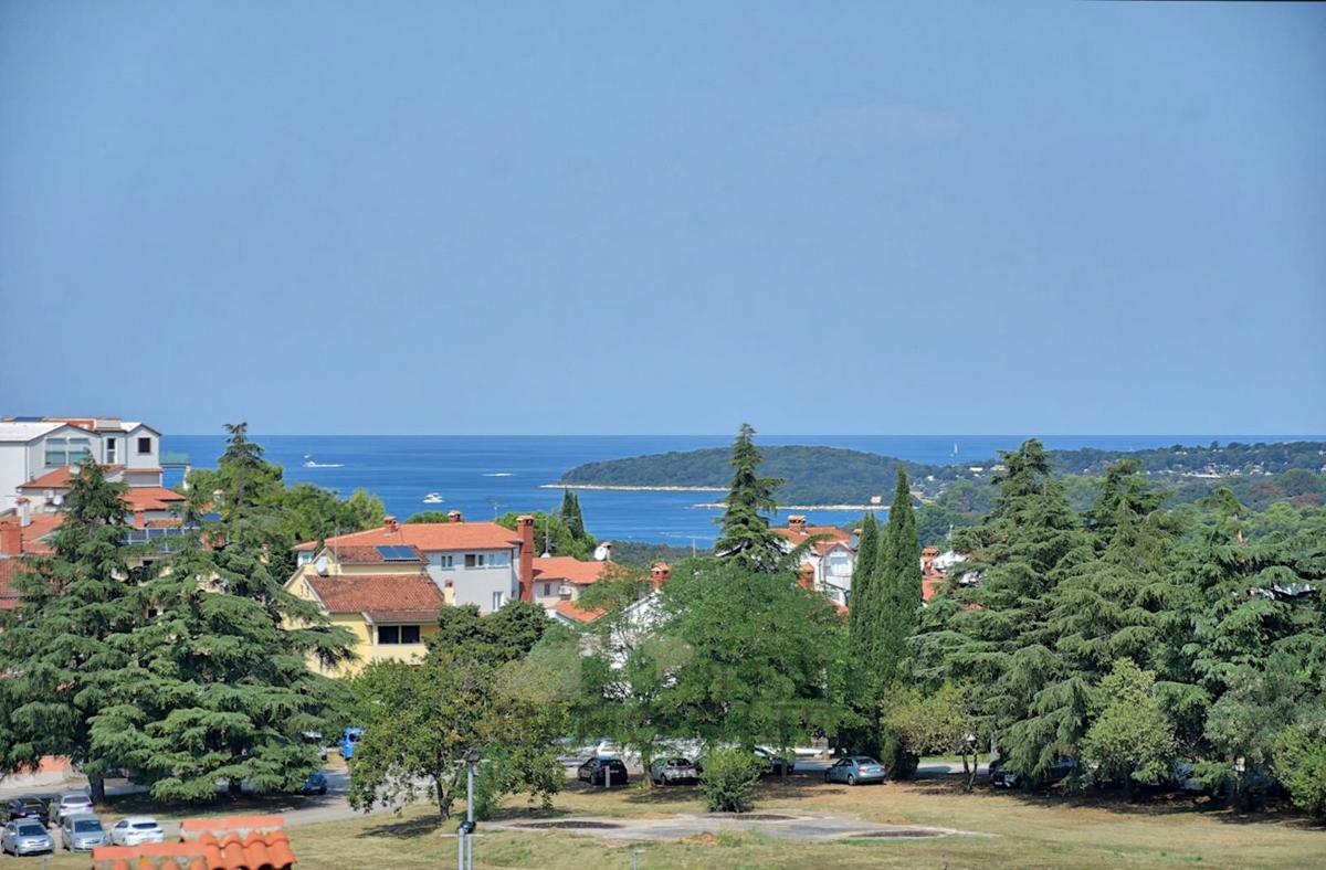Apartma v Vrsarju s čudovitim pogledom na morje, 76.73 m2
