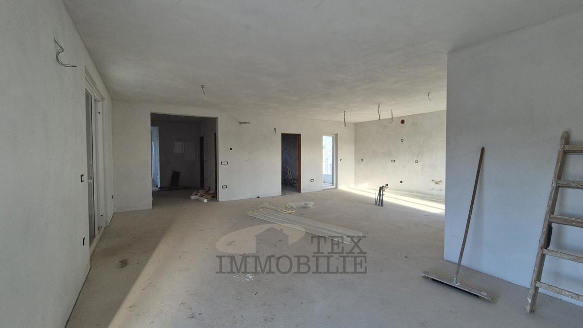 Poreč, penthouse s tremi spalnicami - E