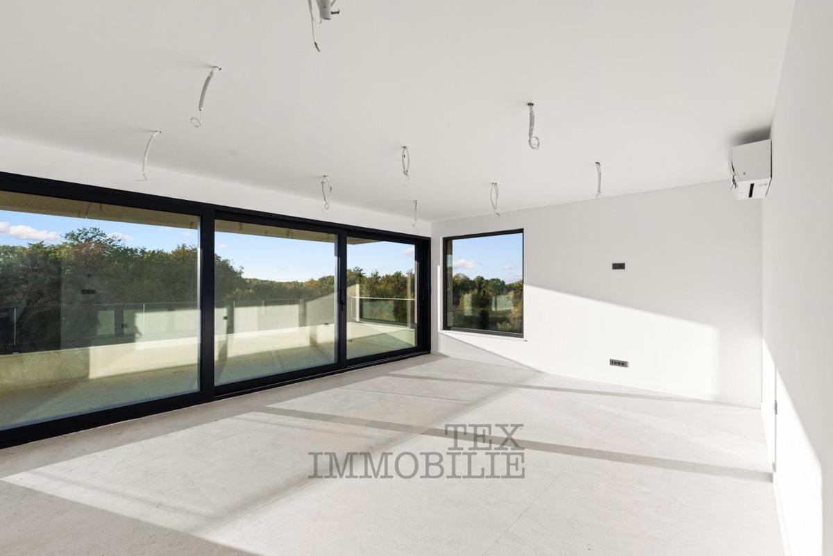 Novi apartmaji blizu morja in centra Poreča 