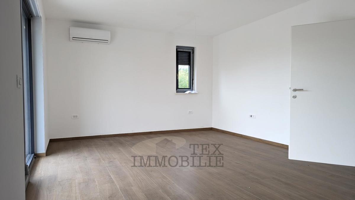Poreč, nova stanovanja v gradnji , 67 m2