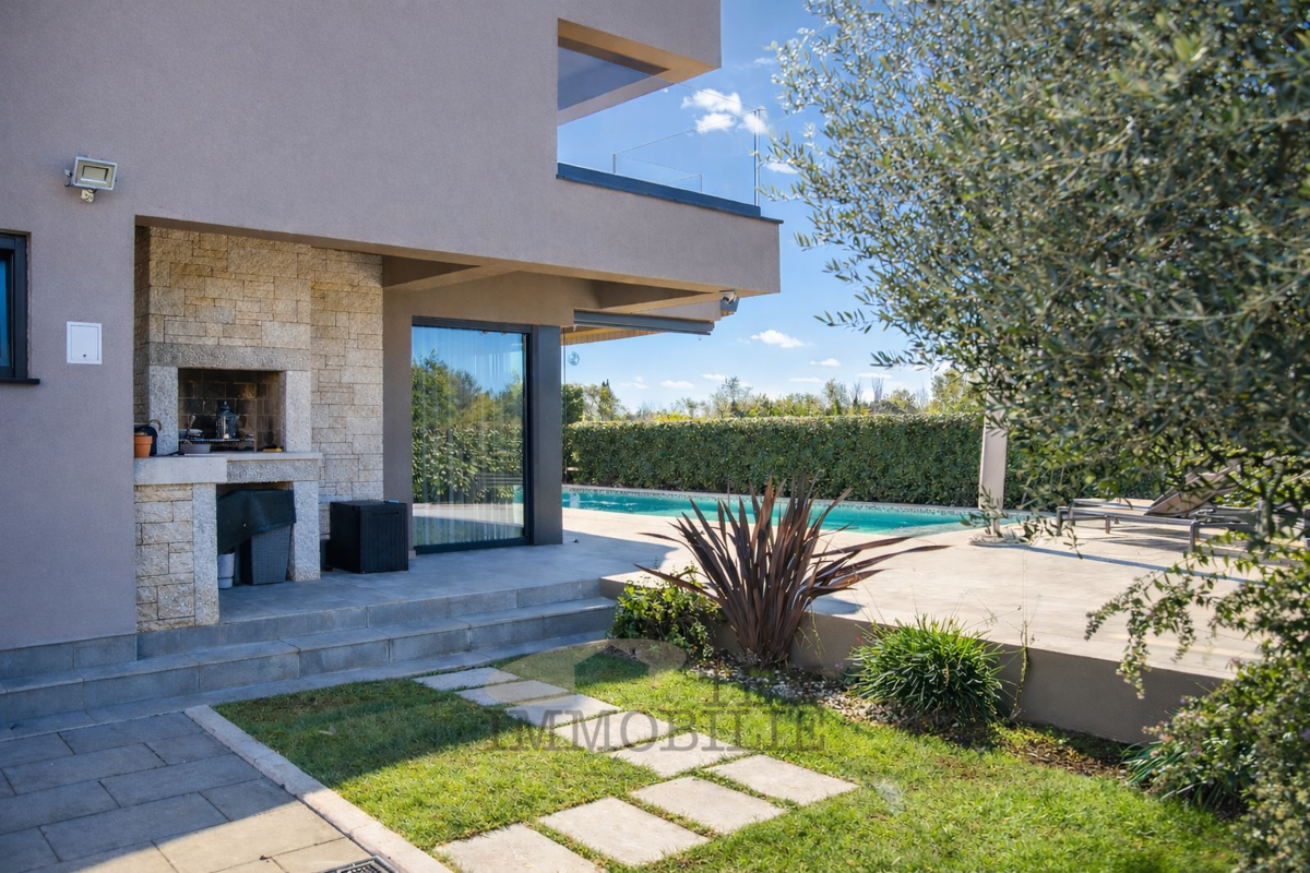 Edinstvena vila vrhunske arhitekture v Poreču