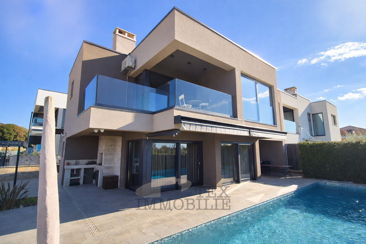 Edinstvena vila vrhunske arhitekture v Poreču