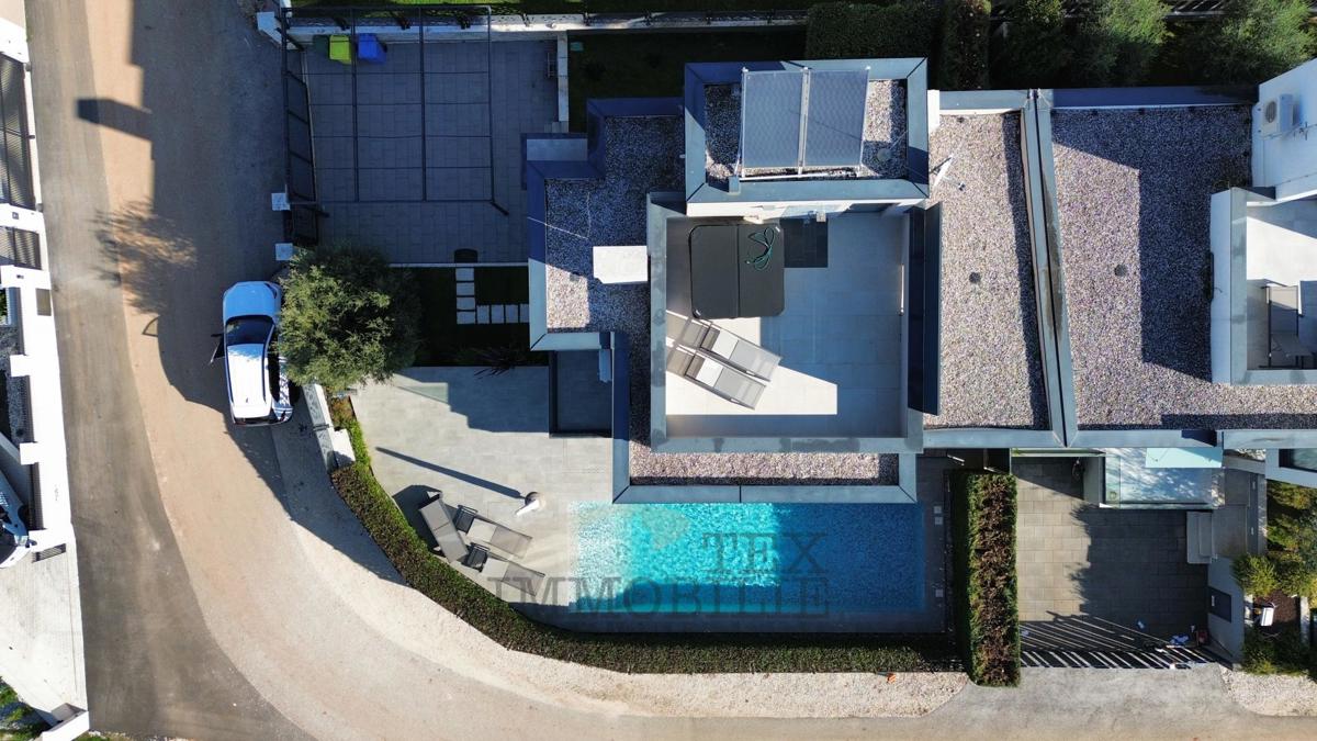 Edinstvena vila vrhunske arhitekture v Poreču