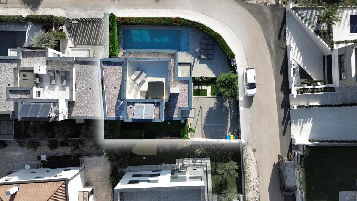 Edinstvena vila vrhunske arhitekture v Poreču