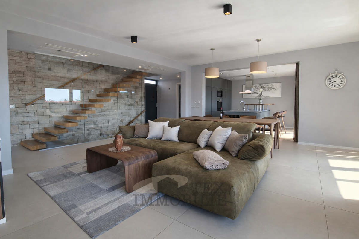 Edinstvena vila vrhunske arhitekture v Poreču