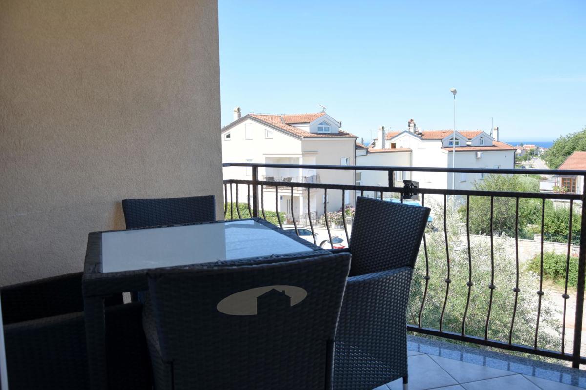 Poreč – Stanovanje z očarljivim pogledom na morje – 800 m od plaže