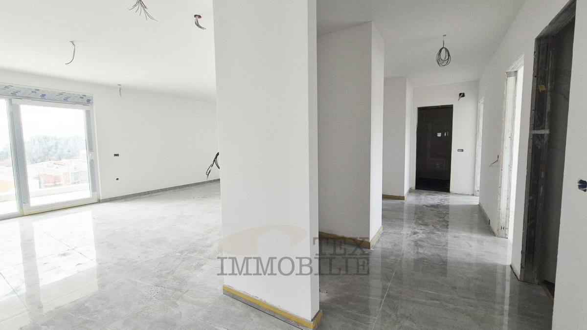 Poreč okolica – Penthouse v novogradnji s tremi spalnicami