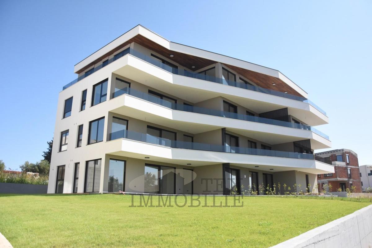 Ekskluziven apartma v drugem nadstropju blizu morja, 211,81 m2