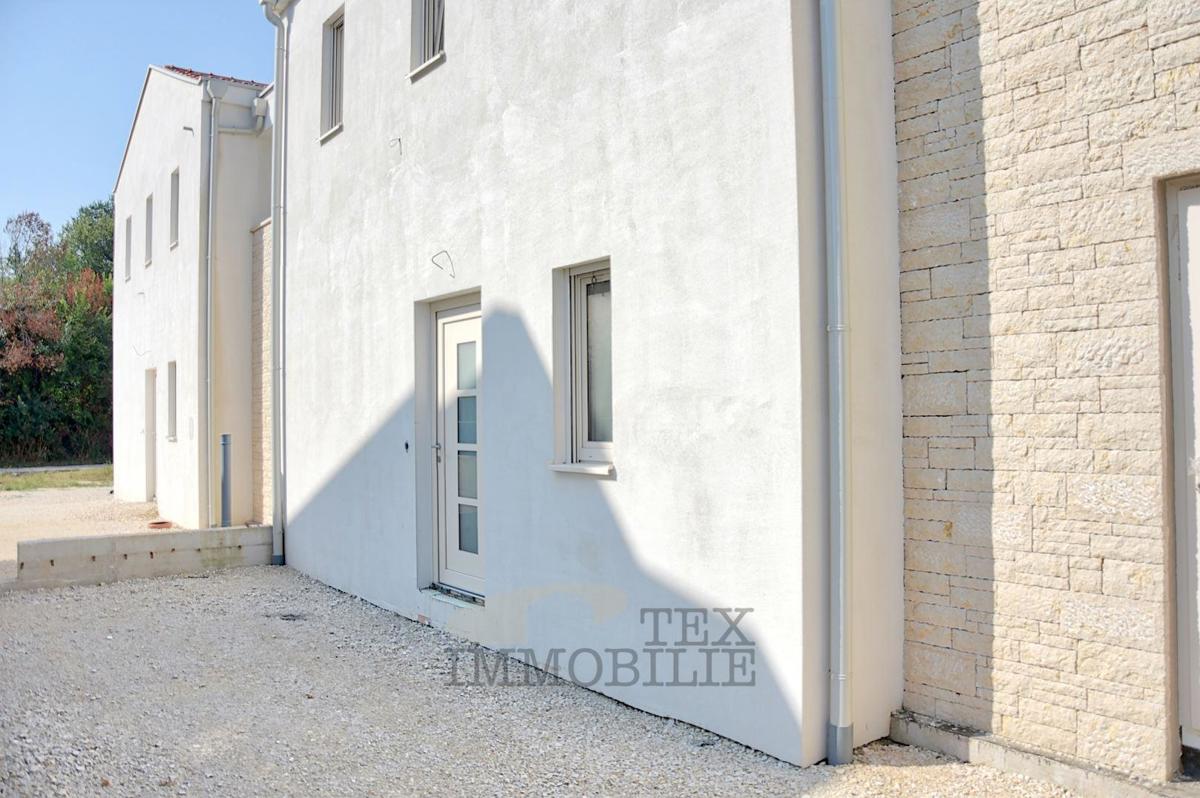 Moderna hiša blizu morja in okolice Poreča 