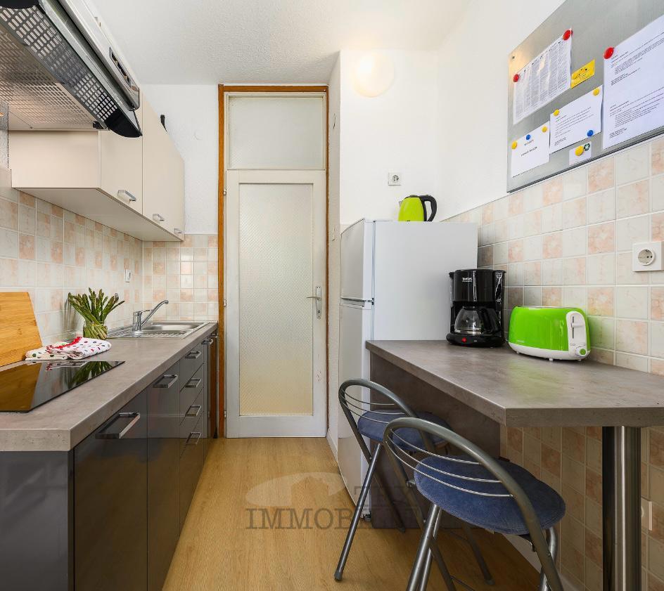 Stanovanje v centru Poreča, le 100 metrov od morja, 60 m2