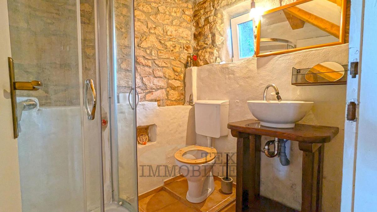 Okolica Poreča - vrstna hiša 8 km od morja